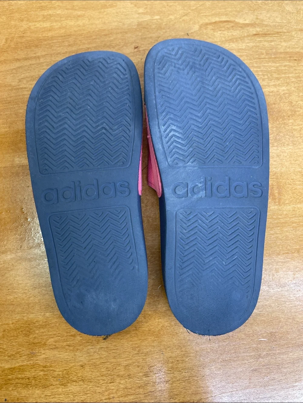 adidas Kids Pink and Navy Slide Sandals with Logo. Size 13